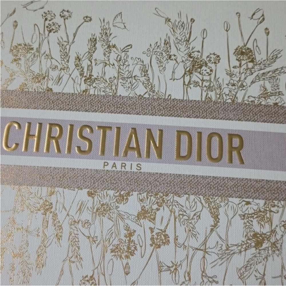 ✨💎DIOR💎✨LIMITED EDITION BOX! - Picture 5 of 5